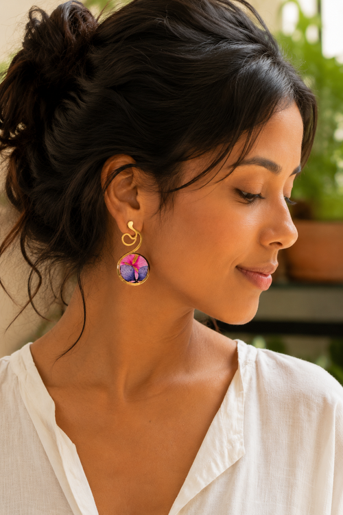 Aretes Brisa del trópico circular pequeño