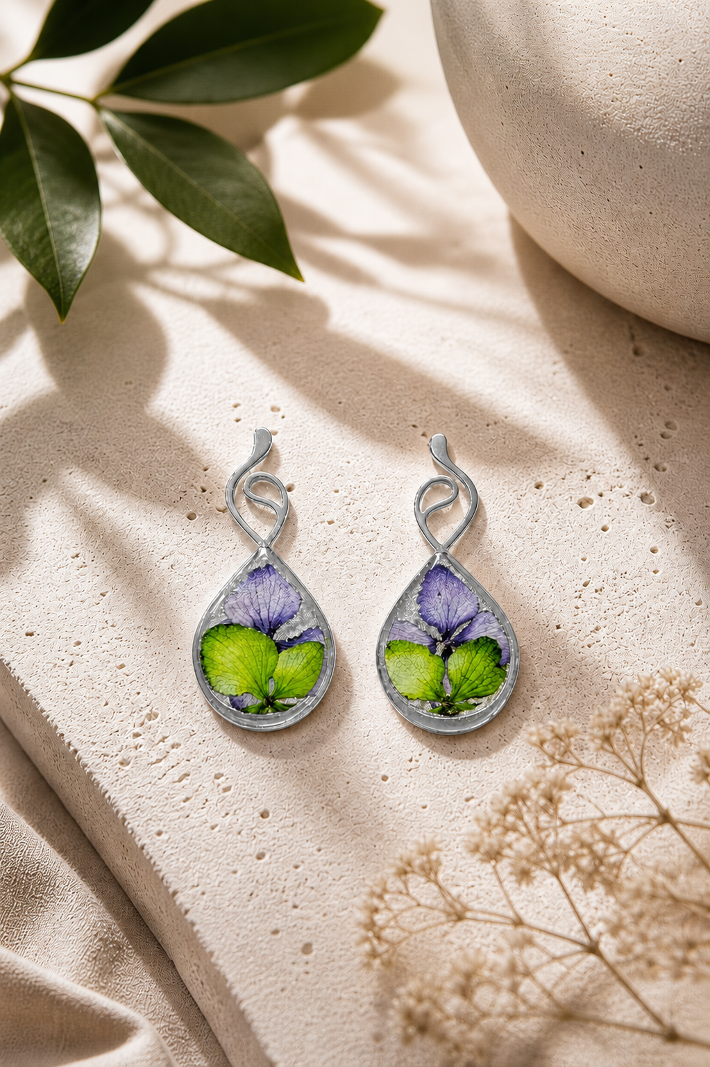 Aretes Brisa del trópico lágrima pequeño