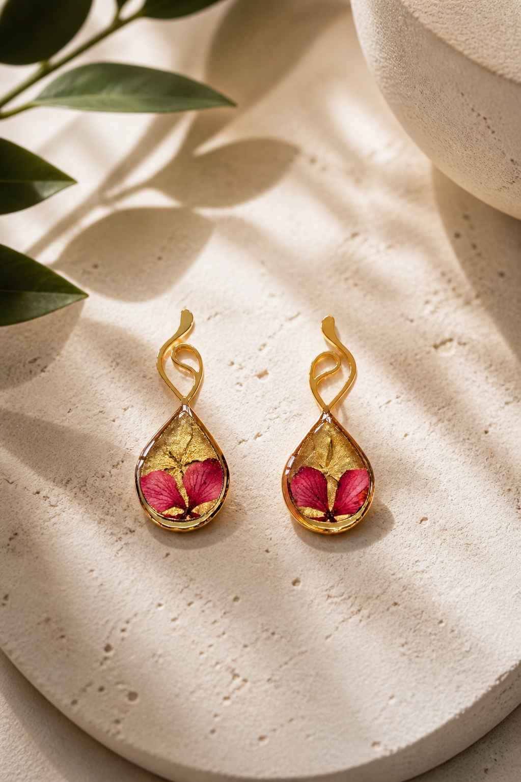 Aretes Brisa del trópico lágrima pequeño