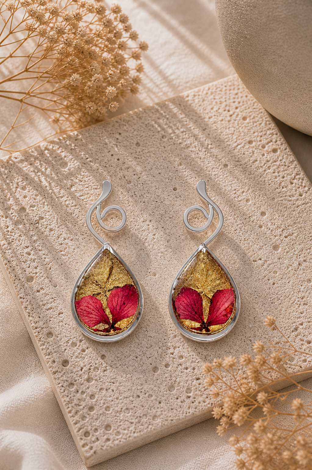 Aretes Brisa del trópico lágrima pequeño