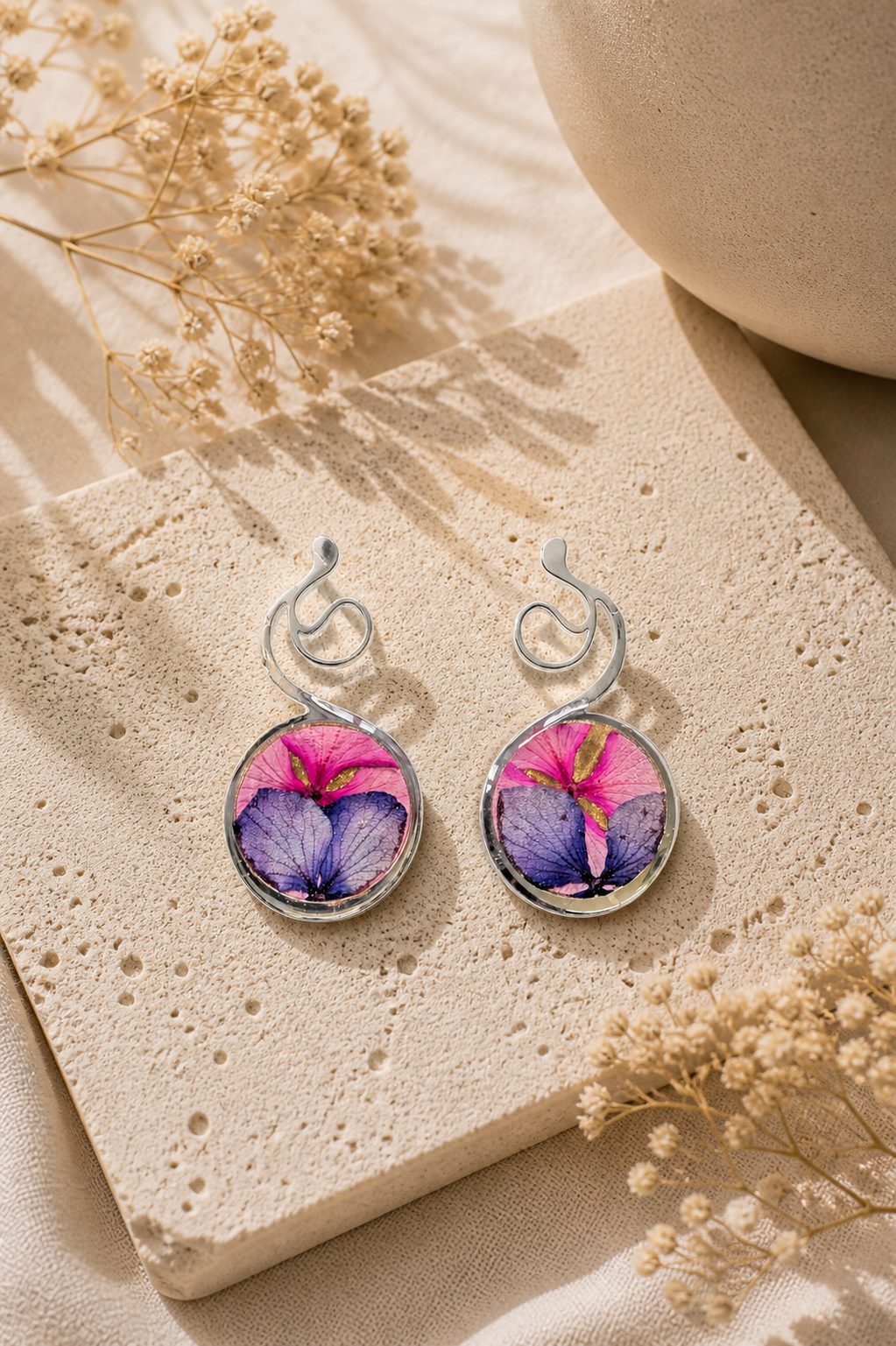 Aretes Brisa del trópico circular pequeño